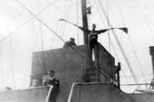 Signalling activities, HMS Queen of Thanet